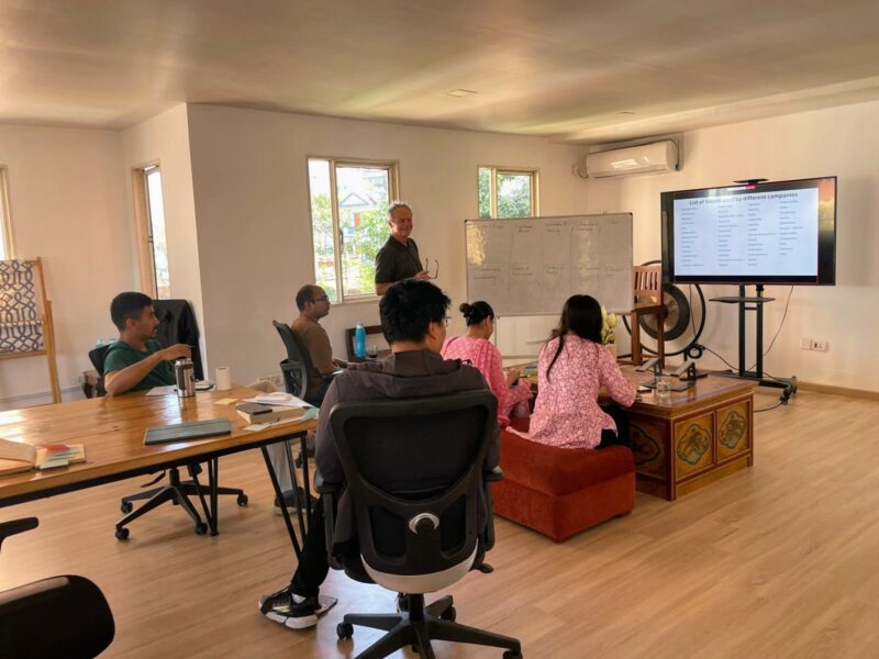 Senior Expert Contact SEC